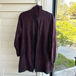 Grey & Red Long-Sleeve Zip-Up Sweater/Jacket! 🌹